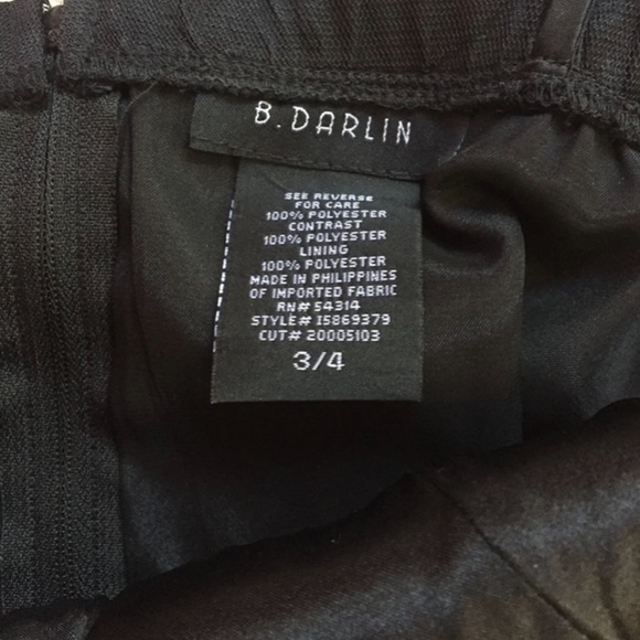 Size 3/4 B Darlin Short Dress worn once. Great for Homecoming - Picture 3 of 8